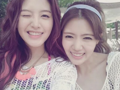 K.....o - #jaekyung #yoonhye #rainbow 

#koreanka