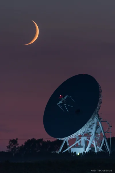 Nightscapes_pl - Zachód Księżyca nad RT-4, największym radioteleskopem w Polsce. 

...