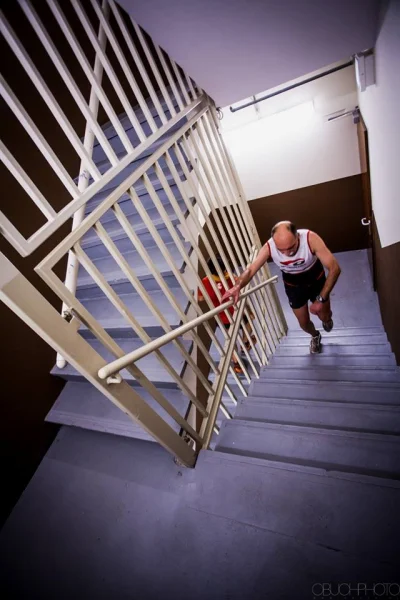 marian1881 - @the_revenant: Niech trenują. Zawody w bieganiu po schodach są co jakiś ...