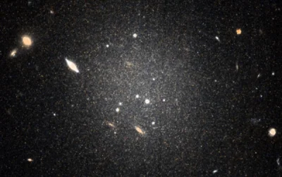 Fake_R - Hubble ujawnia istnienie galaktyk bez ciemnej materii.

Tekst o najnowszyc...