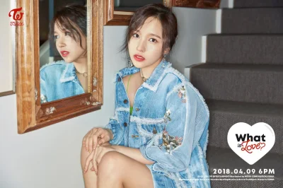 XKHYCCB2dX - #mina #twice
#japonka #koreanka