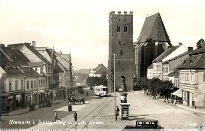 S.....r - #dolnyslask #srodaslaska #fotohistoria #pojazdyszynowe 

Dawny rynek w Środ...