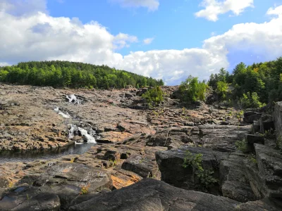 frogkiller - Dzień 13. Shawinigan i Trois-Rivires malutkie i spokojne miasteczka. Bar...