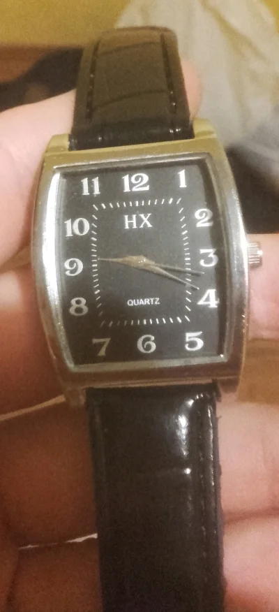 Almy1992 - Co to za zegarek? Ma napis HX na tarczy, damski jest. Na necie nie moge zn...