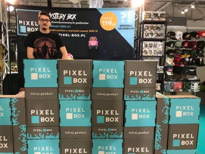 pixelbox - A tak prezentujemy się na #comicon #Warszawa #pixelday ( ͡° ͜ʖ ͡°)