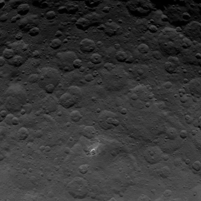 d.....4 - Kolejne zdjęcie Ceres, nie wiem czy #bylo

#kosmos #astronomia #ceres #dawn