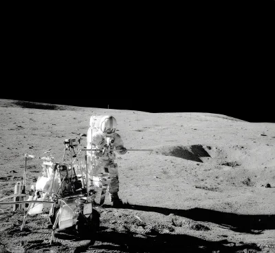 r.....7 - Dokładnie 44 lata temu Apollo 14 wylądował na księżycu
Autor zdjęcia: Edga...