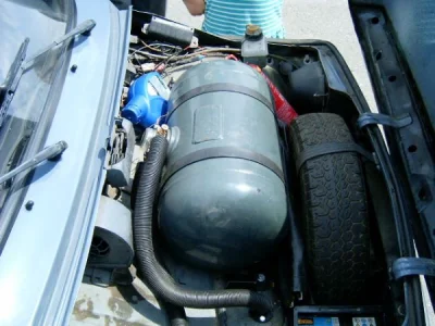 H.....a - > Fiat 126p na gazie



"Co zostało zobaczone, już się nie odzobaczy."



#...