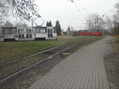 sylwke3100 - Dzisiaj sobie trochę pojeździłem tramwajami:



Odkryłem trasę T4, 5 i T...