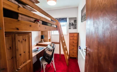 sorek - Drugi pokój £282 na piętrze