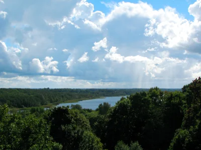 s.....j - Estonia powoli wchodzi w jesienną szarugę, teraz mijają ostatnie chwile lat...