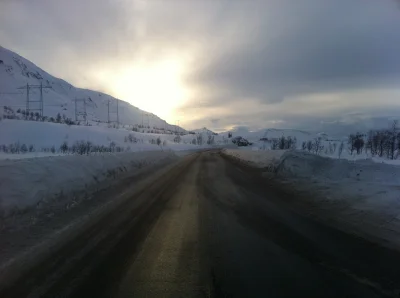G.....8 - #norwegiagolda

Takie tam zdjęcia zrobione przed chwilą:)