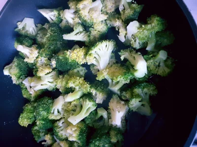 tabula_okrasa - Plusujcie te piękne zielone i zdrowe brokuły, a nigdy nie zaznacie de...