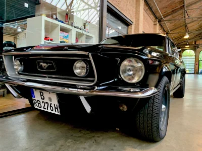 quarox - Mustang ( ͡° ͜ʖ ͡°) 
Fajne jest miejsce w Berlinie dla milosnikow #motoryza...