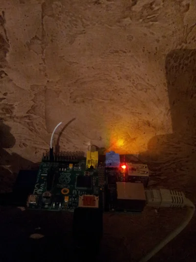 arturs36 - Posiadacze Raspberry Pi wiedzą, że można z niego zrobić transmitter FM. Wi...