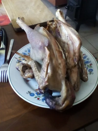 anonymous_derp - Dzisiejsze śniadanie: Pieczony kurczak, sól.

#jedzenie #jedzzwyko...