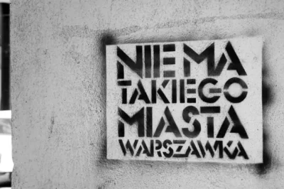 umiar - @eugeniusz_geniusz: Warszawa PKiN, był tez maluch na terenowych kołach i pold...