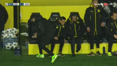 Minieri - Nie chciałbym być piłkarzem BvB w szatni po tym meczu ( ͡° ͜ʖ ͡°)
Dłuższy ...