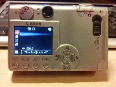 Adaslaw - Mam do oddania uszkodzony aparat cyfrowy Canon IXUS 400, 4 mega pixels.

...