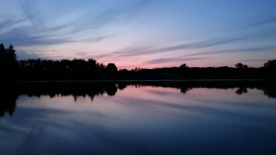 Aquoss - Dzisiejsze zrobione nad jeziorem :)
Ładne odbicie nieba, coś dla #nieboperfe...