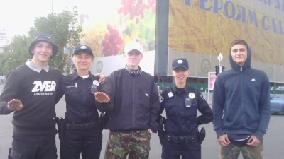 tomasz-maciejczuk - Kijów, Ukraina - nowa ukraińska policja...

#ukraina #kijow #ci...