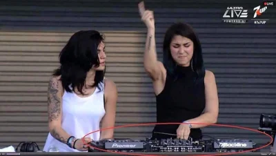 kukis111 - @kj5: Krewella na UMF ( ͡° ͜ʖ ͡°)