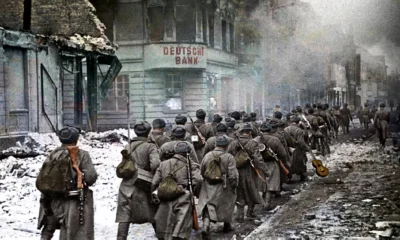 wojna - Siły radzieckie wchodzą do Piły (Festung Schneidemühl - Miasto Twierdzy) w pó...