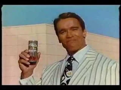 Colek - Co ten Arnold wyprawia w tych reklamach japońskich.



#schwarzeneggerzawszes...