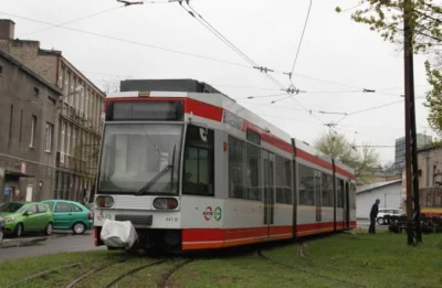 I.....0 - W Łodzi kupili ostatnio poniemieckie tramwaje z Bochum, nie takie stare, bo...