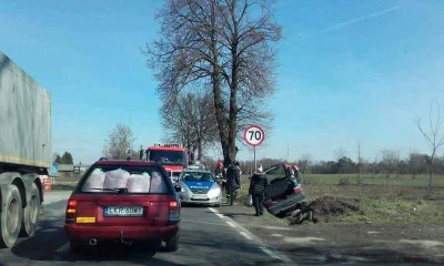 C.....a - >bagażnik #!$%@? workami z ziemniakami
nic nie widać
najlejka "Patrz w lust...