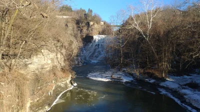 gorzka - Ithaca, miasto nad jednym z Finger Lakes. Sporo wodospadów w okolicy
#gorzk...