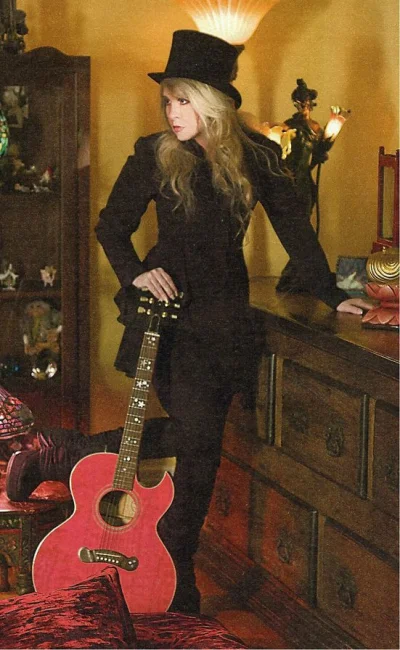 a.....s - #kobietyzgitarami

Stevie Nicks