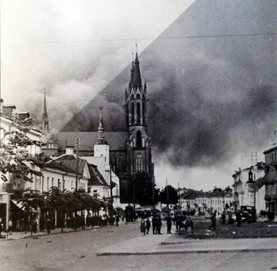 futbolski - 1941, płonie synagoga pułkowa 
uśmiechniętego ratusza dawno już nie ma, ...