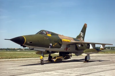 ipkis123 - @RafB: B-52 powstał w tym samym czasie co F-105. Dla jednych konstrukcji c...