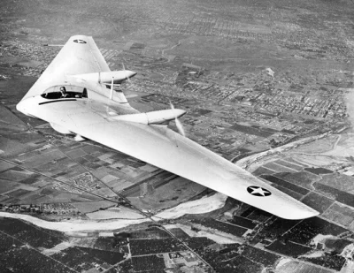 elim - @LiSzajFuj: USA zbudowało samolot w układzie latającego skrzydła już w 1940 ro...