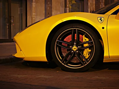 superduck - Ferrari 488 Spider
3,9l V8 twinturbo 670KM
0-100 km/h - 3,0

#carboners #...