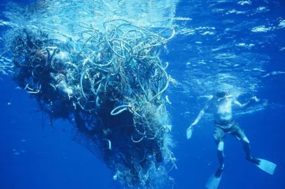 mielon - Nie zapomnijmy też o oceanach Atlantyk jedno z największych wysypisk śmieci