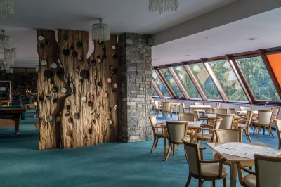 ALLDAYCHILL - Hotel Tatry (1969-70), Murzasichle, Polska

Byłem kiedyś na weselu u ...