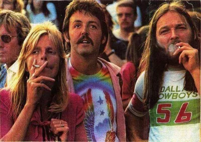 sportpomnikow - Tak ciekawostka
Linda McCartney, Paul McCartney i David Gilmour z Pi...