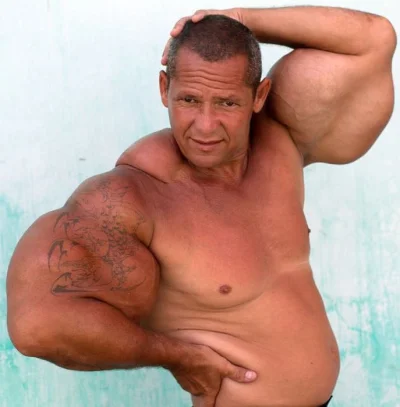 Bunch - #synthol #humorobrazkowy #mikrokoksy #silownia #heheszki #wtf