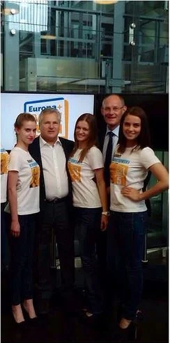 S.....r - #wybory #europaplus #twojruch #kwasniewski #wroclaw #knp #jkm #korwin #kwia...