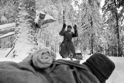 HaHard - Niemiecki żołnierz pojmany w Rosji, niedaleko Moskwy
1 grudnia 1941

#hac...