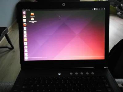 Marcinox - @Armo11: 
@magiczny_orangutan: 
@grzemach: 

Uruchomiłem Ubuntu z USB....