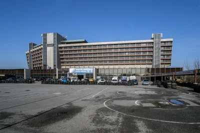 ALLDAYCHILL - Hotel Forum w Krakowie

Wybitne dzieło polskiego brutalizmu wzniesion...