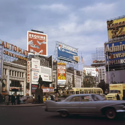 N.....h - Times Square
#broadway #nowyjork #1960 #fotohistoria