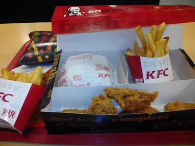 xza - #gastrofaza #kfc #fastfood #gzw smacznego mirki ;-)