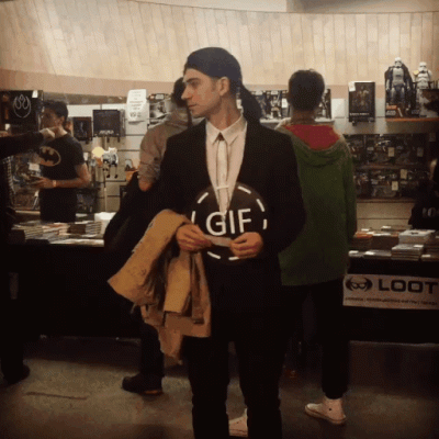 b.....k - ( ͡°( ͡° ͜ʖ( ͡° ͜ʖ ͡°)ʖ ͡°) ͡°)

#gif #heheszki #humor #cosplay #pulpfict...