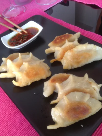 tusiatko - #gotujzwykopem #gyoza #japonskiepierogi #pokazobiad



Pierożki wykonane m...