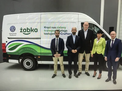 h.....r - @Brajanusz_hejterowy: Chodzi o to ze będą dla żabek elektryczne vw Crafter.