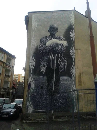 ColdMary6100 - Mural z #bielskobiala - Pasterz na kamienicy przy ul. 11 listopada 74....